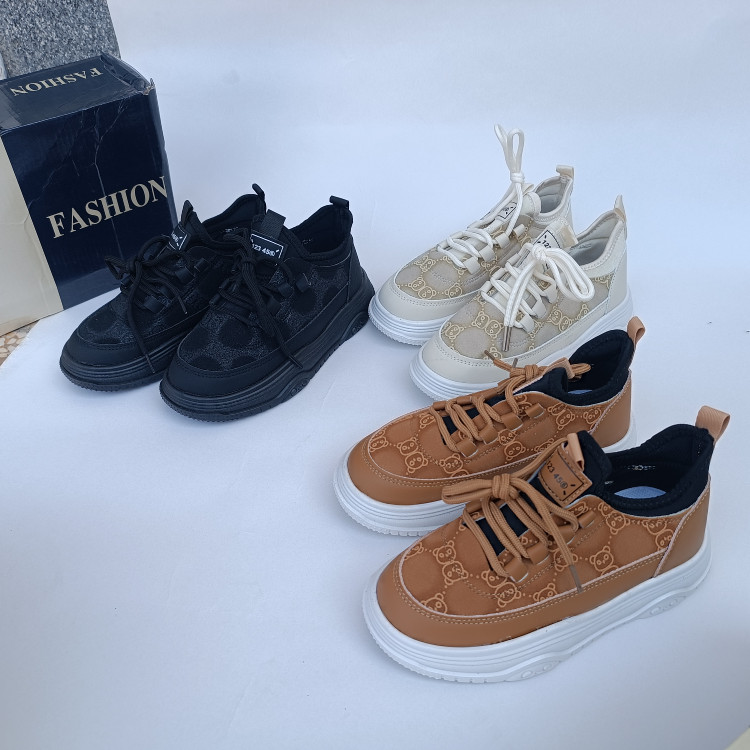 کتونی اسپرت بچگانه وارداتی FASHION